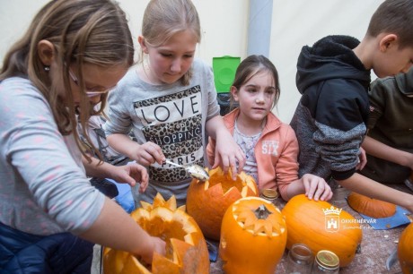 Tök-Ősz - változatos programkínálattal várták a családokat Feketehegy-Szárazréten